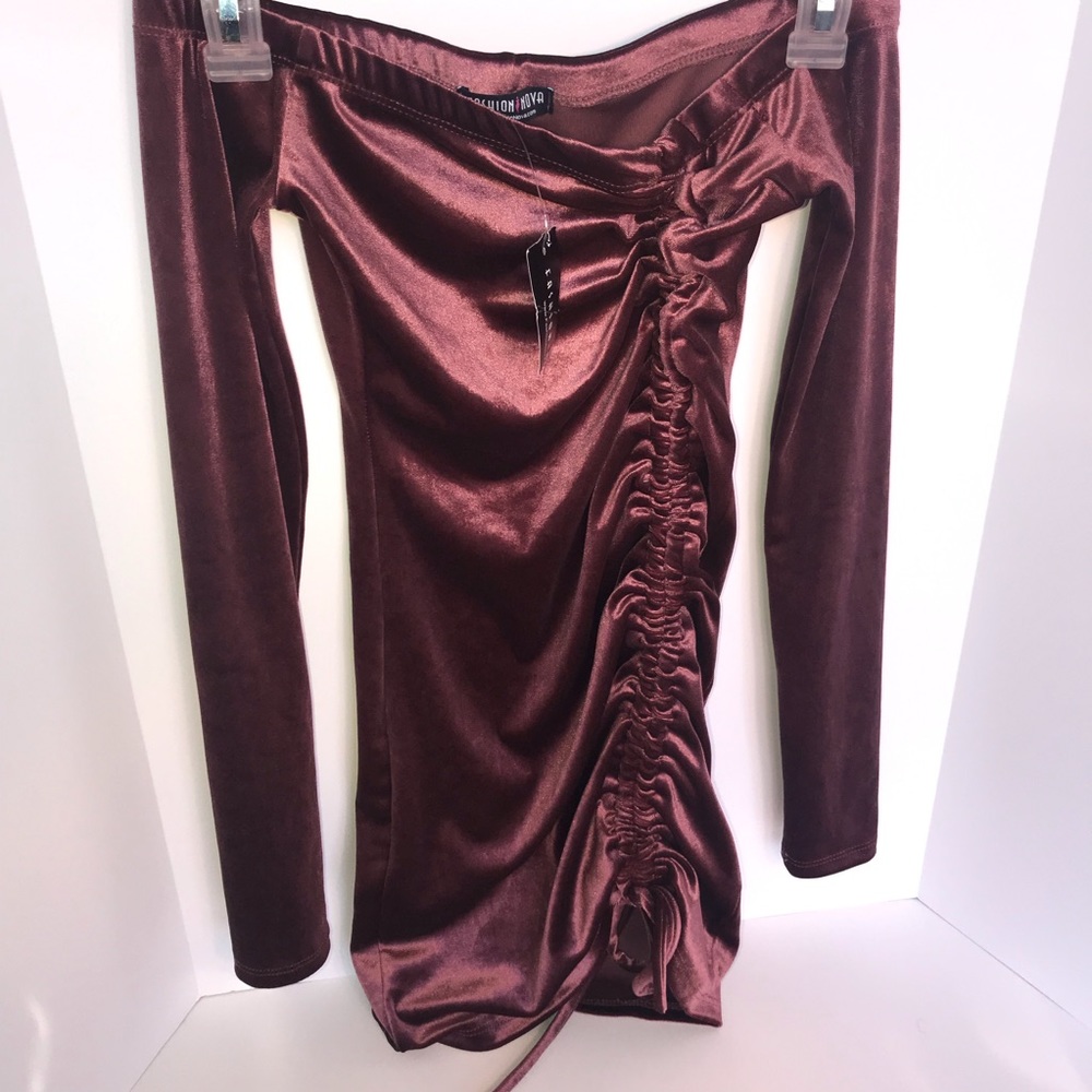 Fashion Nova Off the Shoulder Velvet Mini Dress XS - Picture 4 of 8